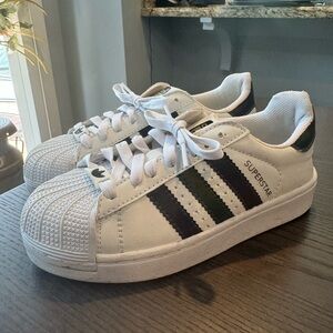 Adidas SuperStar Sneakers